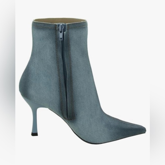 Steve Madden Stylish Blue Denim Women's Boots G - Picture 3 of 7